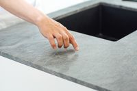 (c) Loxone_Showhome_Steintaster